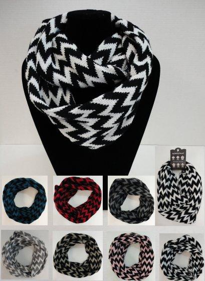 Knitted Infinity Scarf [Chevron] image