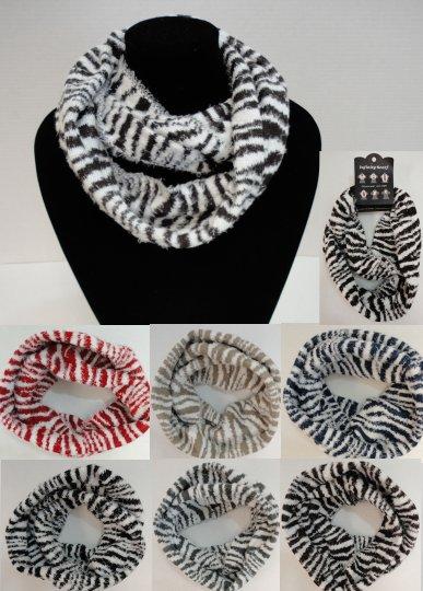 Knitted Infinity Scarf [Zebra Print] image