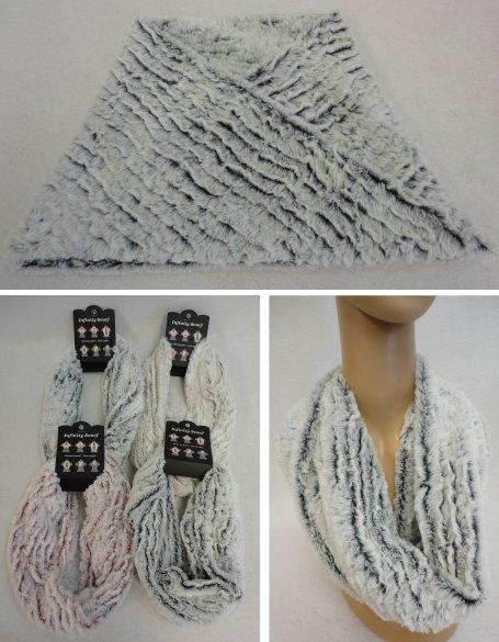 Plush Infinity Scarf [Stripe Pattern] image
