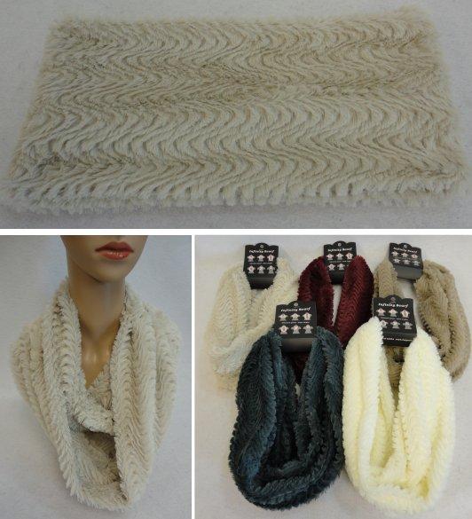 Plush Infinity Scarf [Wavy Line Pattern] Double Wrap image