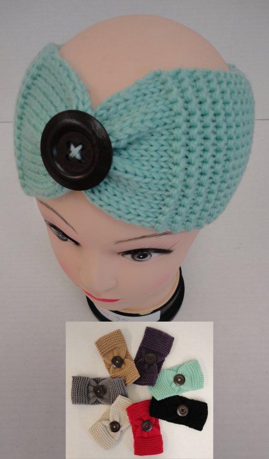 WN709CL Hand Knitted Ear Band [Lg Button] LOOP image