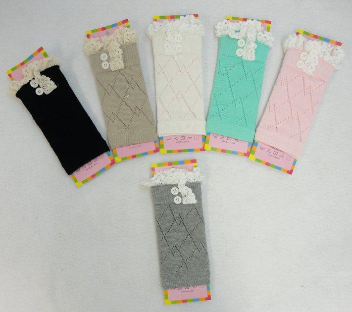 Knitted Boot Cuffs Pastel [Antique Lace/2 Buttons] image