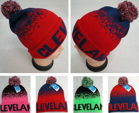 Knitted Hat with PomPom [CLEVELAND NR] Digital Fade image