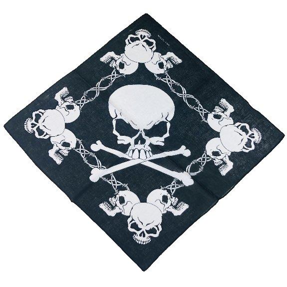 BN670 Bandana-Skulls & Barbed Wire [Large Skull in Center] image