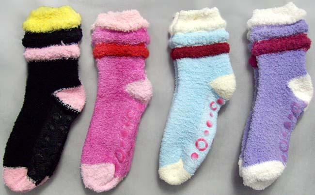 Girls Cozy  Non Skid Winter Socks  ( # WF1910) image