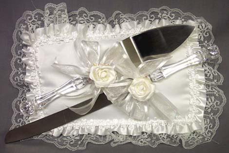 Bridal  Embellished  3Pc Knife  & Pillow Sets  - White Satin image