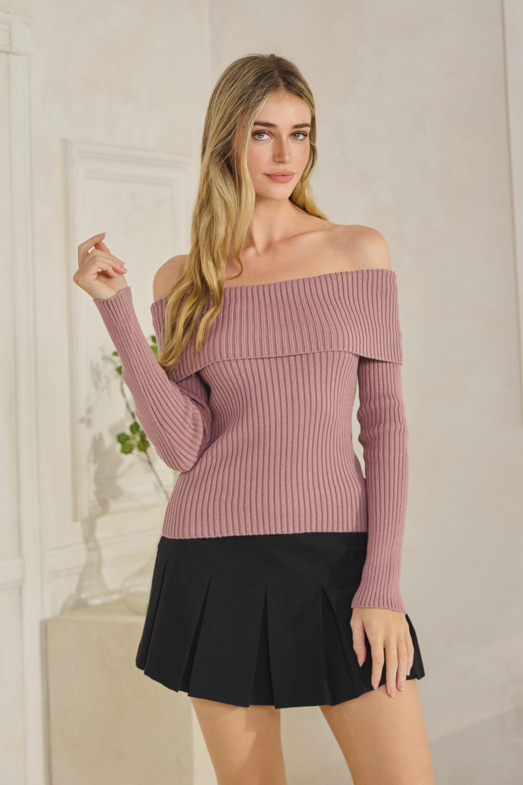 MTS1519 - Off shoulder sweater with back bow image