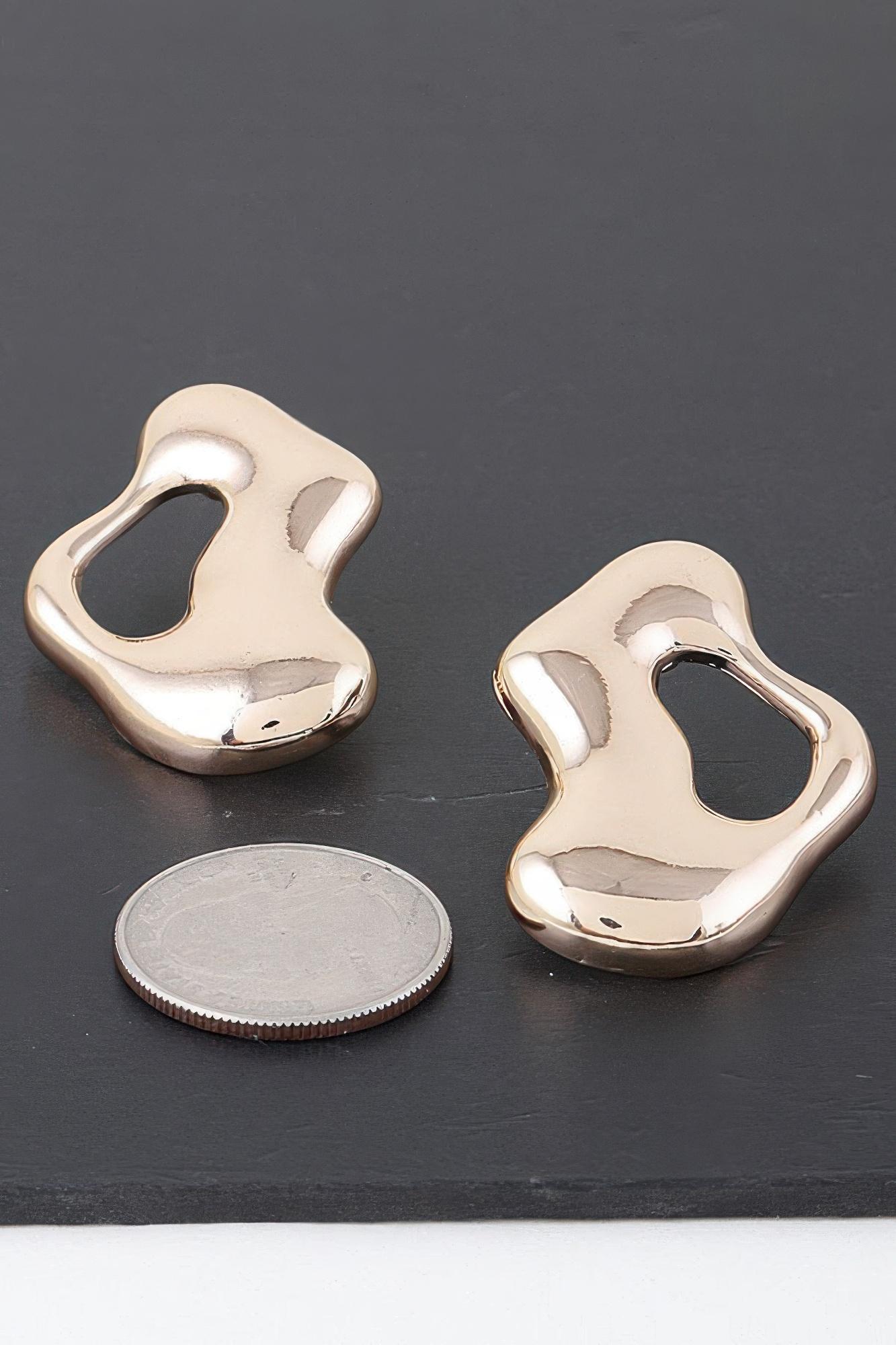 Abstract modern puddle earrings image