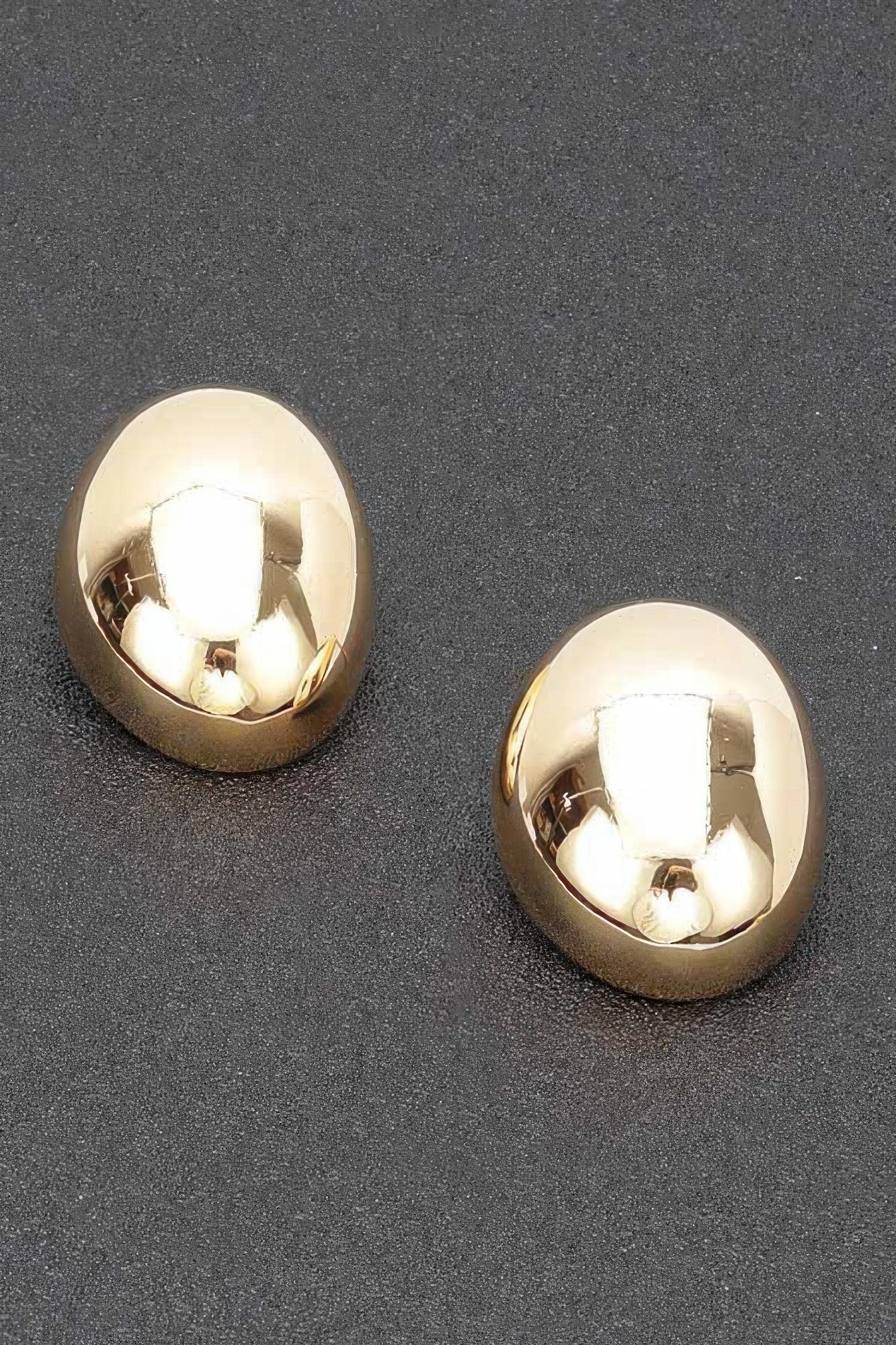 Vintage gold plated earring image
