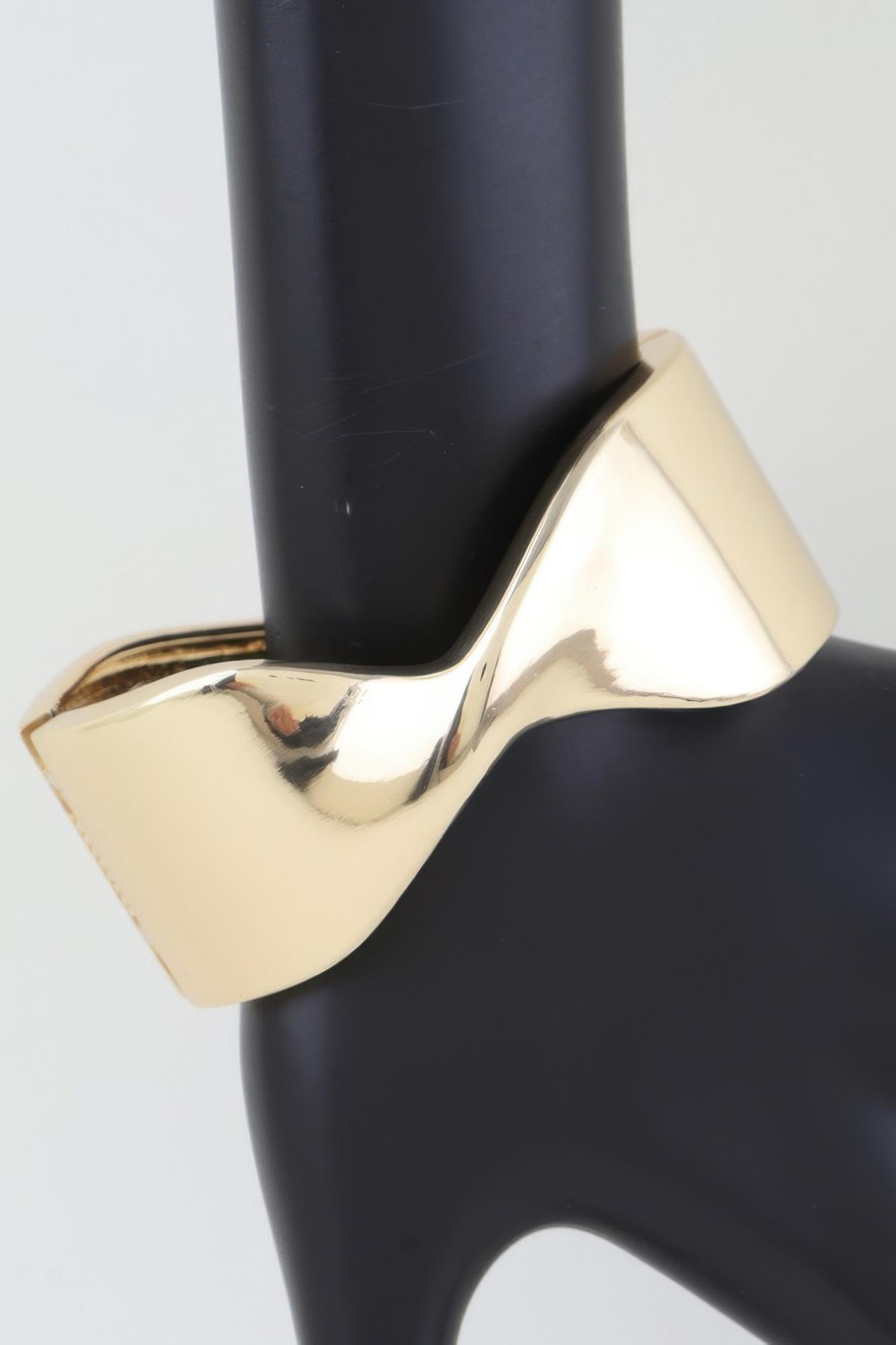 Shiny twisted cuff bracelet image