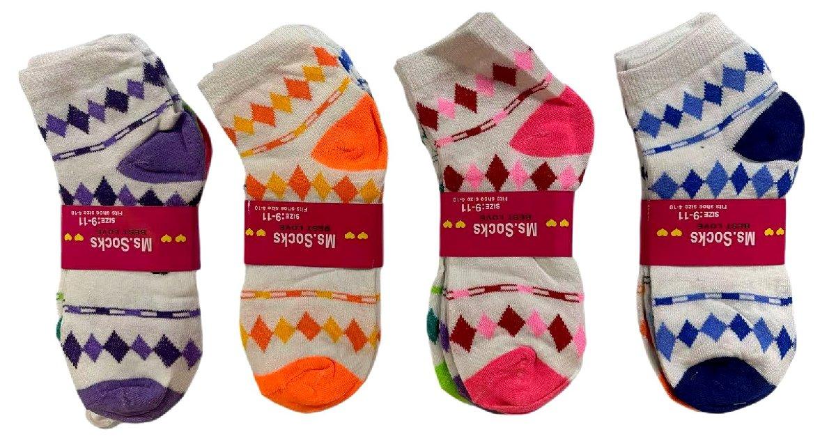 Women's Socks with Multicolor Diamond Shape Print image
