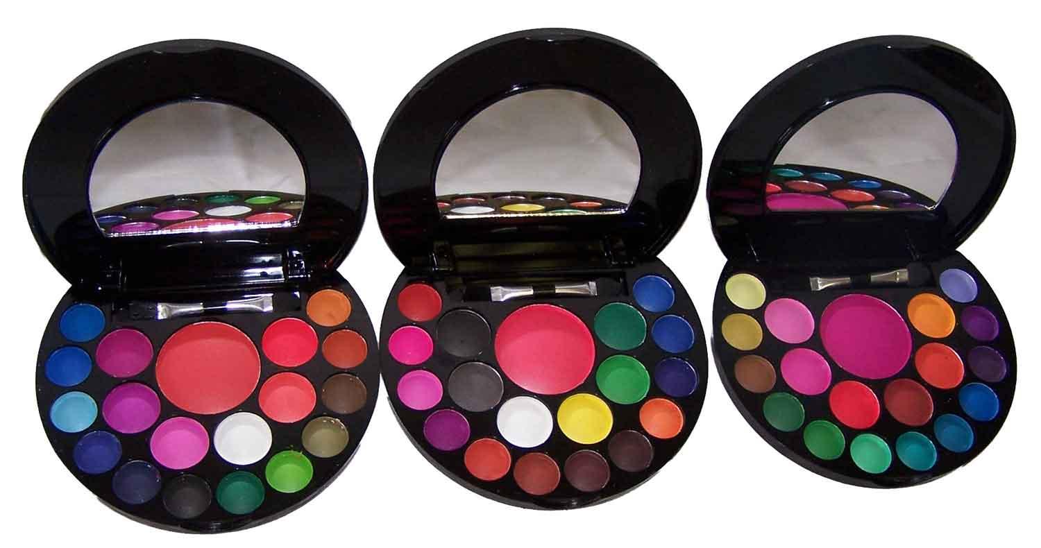 Profusion 18 Color Matte Eyeshadow & Blush Palette 90 91 92 image